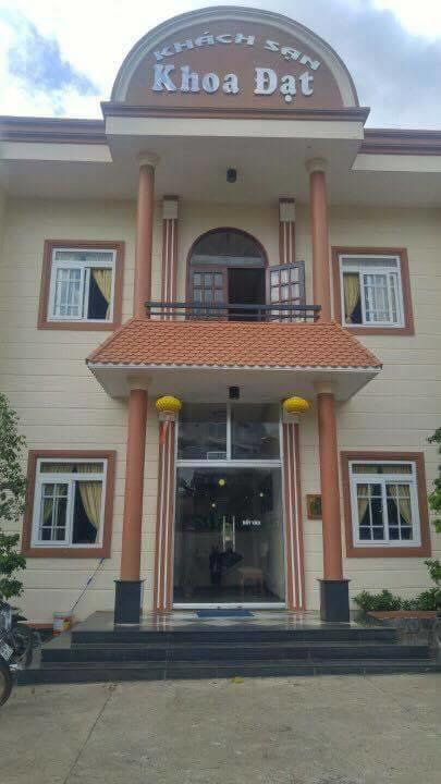 Khoa Dat Hotel Di Linh エクステリア 写真