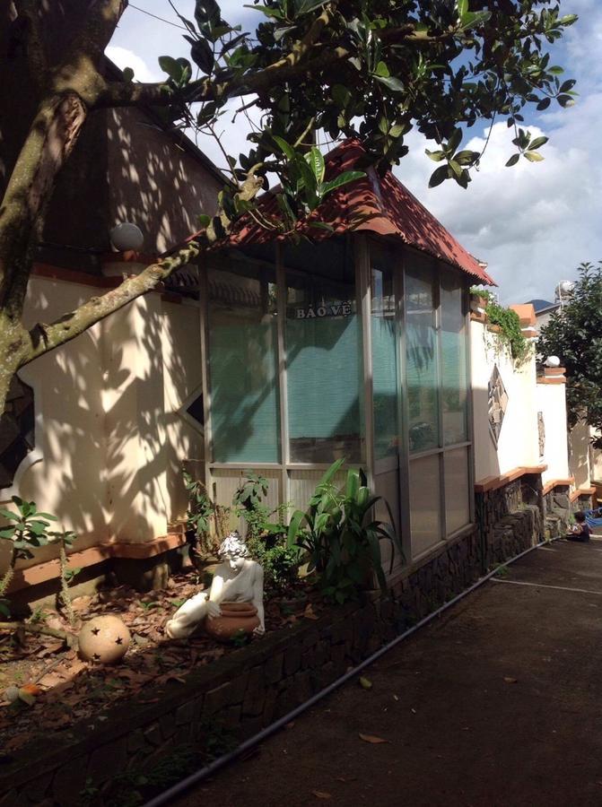 Khoa Dat Hotel Di Linh エクステリア 写真